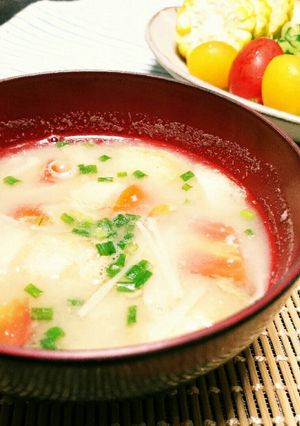 夜はトマトの味噌汁で-レシピのメイン写真