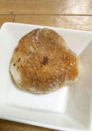 バター醤油風味の焼きおにぎり-レシピのメイン写真