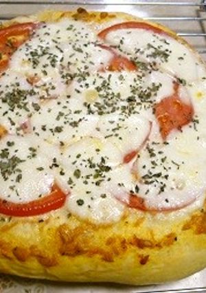 モッツァレアtoトマトのピザパン-レシピのメイン写真