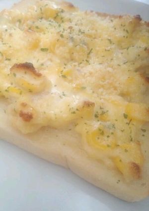 コーンマヨトースト-レシピのメイン写真