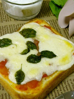 マルゲリータ風トースト-レシピのメイン写真