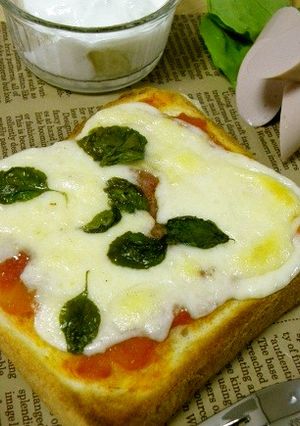マルゲリータ風トースト-レシピのメイン写真