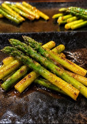 香ばしくて止まらない♪アスパラのバター醤油焼き-レシピのメイン写真