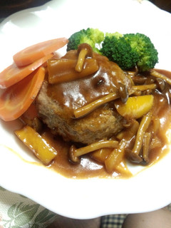 煮込みハンバーグ-レシピのメイン写真