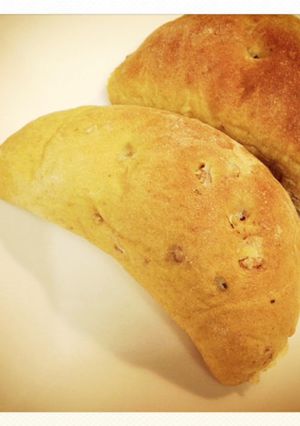 たっぷりかぼちゃ包み＊かぼちゃクルミパン-レシピのメイン写真