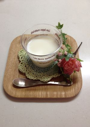 ぷるんぷるん！牛乳ゼリー-レシピのメイン写真