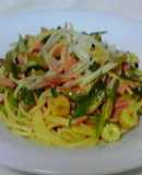 夏野菜のジンジャーソイソースのパスタ