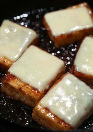 醤油麹で甘辛チーズの豆腐ステーキ-レシピのメイン写真