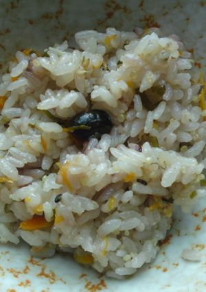 十六穀米＆ササメ入り混ぜご飯-レシピのメイン写真