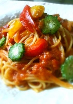 カラフル野菜のトマトクリームパスタ-レシピのメイン写真