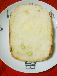 HBで簡単☆枝豆とチーズの食パン-レシピのメイン写真