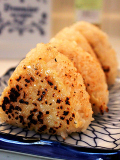 ゆず胡椒と味噌マヨの焼きおにぎり-レシピのメイン写真