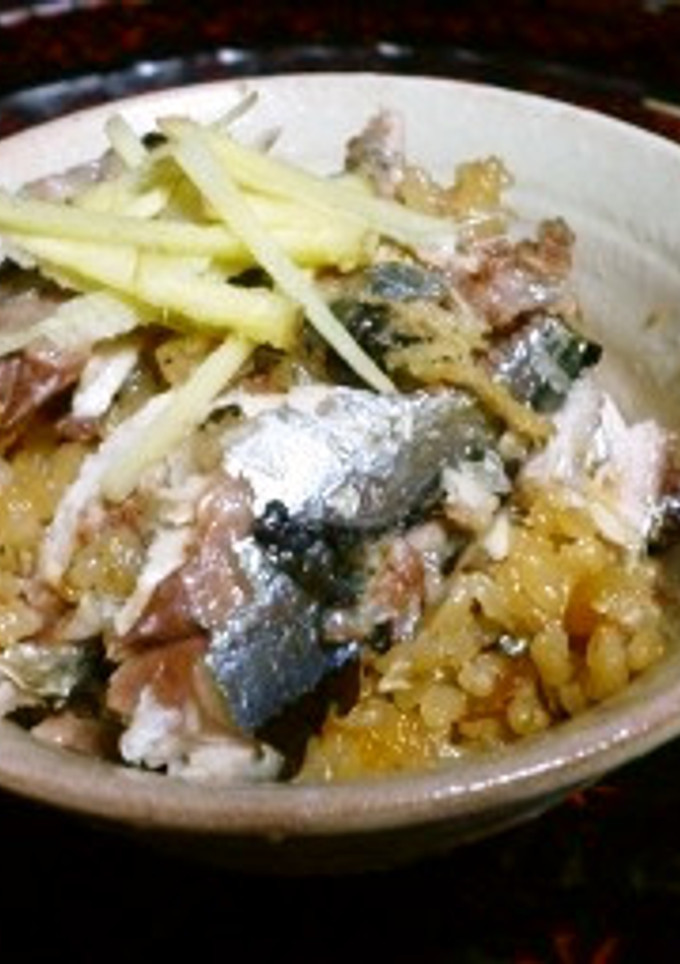 今が旬・簡単・秋刀魚ご飯-レシピのメイン写真
