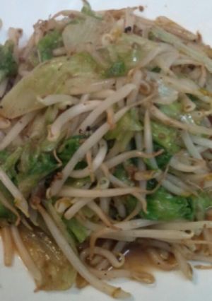 レタス＆もやしのスパイシー炒め-レシピのメイン写真