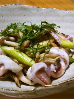 イカのニンニク炒め大葉風味-レシピのメイン写真