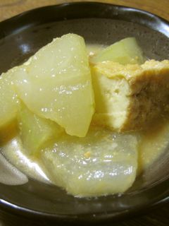 素朴な味☆冬瓜と厚揚げの酒粕味噌煮-レシピのメイン写真