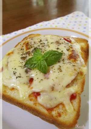 ピリ辛好きのコチュジャン!ピザトースト♪-レシピのメイン写真