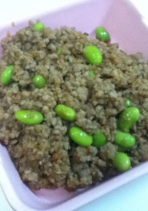 塩麹を使った枝豆入り肉そぼろ-レシピのメイン写真