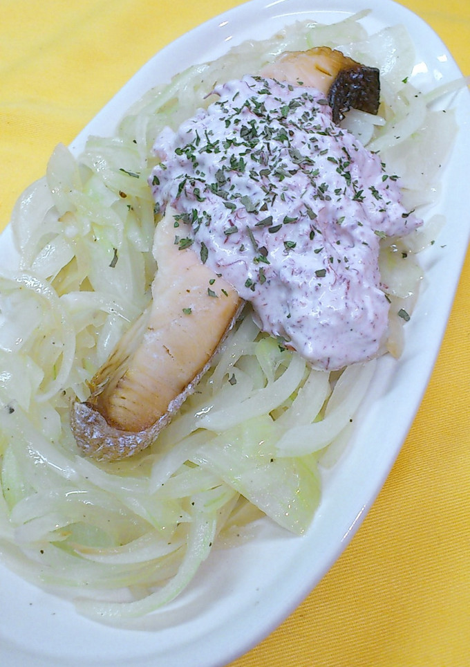 蒸し鮭のサワークリームソース-レシピのメイン写真