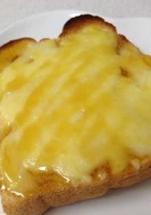 朝でも簡単♪ハニーチーズトースト☆-レシピのメイン写真