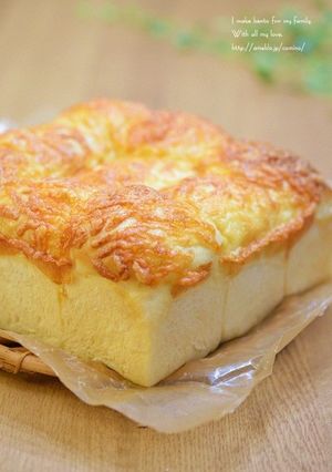 ホシノでふわふわ!塩麹ツナカレーそばパン-レシピのメイン写真