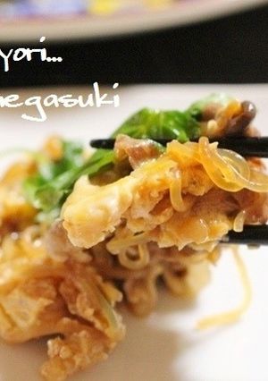 すき焼き風牛肉としめじの卵とじ。-レシピのメイン写真