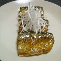 A picture of さんまのピリ辛焼き.
