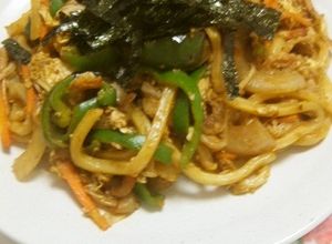 粉末焼きそばソース消費！賄い焼きうどん♬-レシピのメイン写真