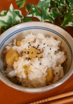 素朴な味♪さつまいもご飯-レシピのメイン写真