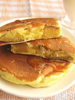 朝食やおやつに!さつまいもホットケーキ-レシピのメイン写真