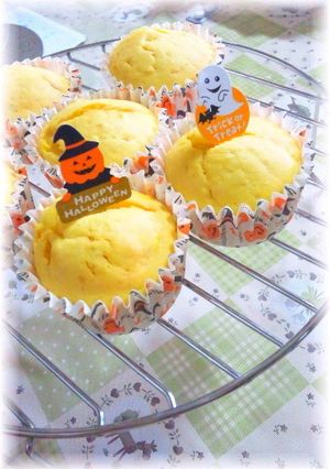 ハロウィン☆パンプキンカップケーキ-レシピのメイン写真