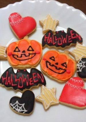 ハロウィンのアイシングクッキー-レシピのメイン写真