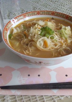 即席ラーメンでコク味ラー麺変身面＾＾-レシピのメイン写真