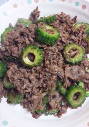 牛肉とゴーヤのオイスターソース炒め-レシピのメイン写真