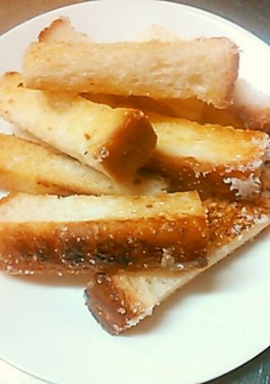 カリカリ~ッ☆食パンで簡単おやつ-レシピのメイン写真