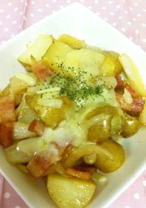 お弁当に☆夕飯に★チーズジャーマンポテト-レシピのメイン写真