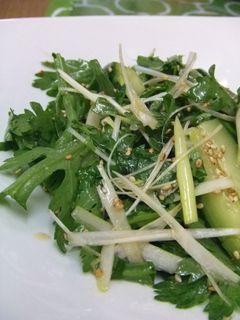 韓国風春菊のサラダ-レシピのメイン写真