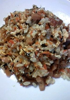 リメイク♪ヒジキの煮物で炒飯-レシピのメイン写真