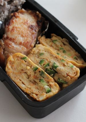 お弁当にも！醤油麹ｄｅオクラ人参の卵焼き-レシピのメイン写真