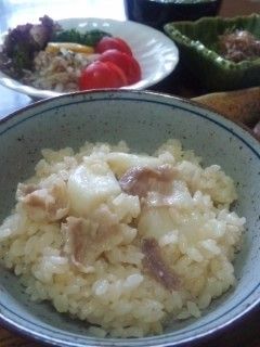 ニンニクごろごろ炊き込みご飯-レシピのメイン写真
