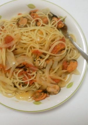 冷凍ムール貝とトマトのパスタ-レシピのメイン写真