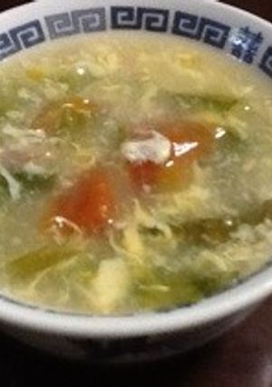 トマトとレタスのスープ-レシピのメイン写真