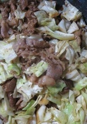 牛肉とキャベツのウスターソース炒め。-レシピのメイン写真