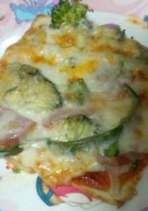 簡単食パンでピザ-レシピのメイン写真