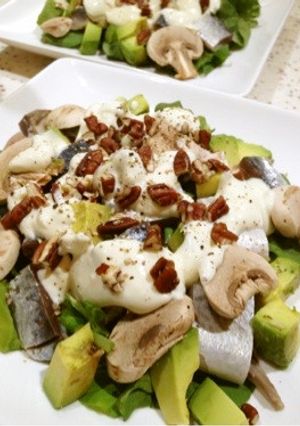 しめ鯖とアボカドのチーズソースサラダ-レシピのメイン写真