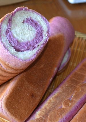 紫いも渦巻食パン-レシピのメイン写真