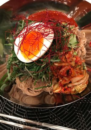 辛くて旨味たっぷり 汁なし ビビン麺-レシピのメイン写真