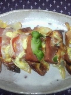 餃子皮でできたプチピザ-レシピのメイン写真