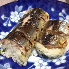 รูปของ 秋の味覚★焼きさんま寿司