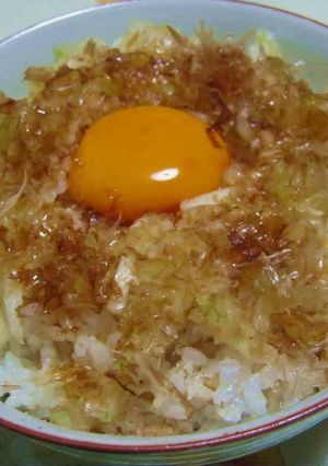 卵かけご飯には血液サラサラ効果の玉葱を-レシピのメイン写真